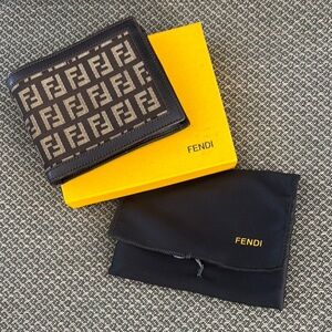 Fendi Black and Brown Men's Wallet full inclusion. Like new.